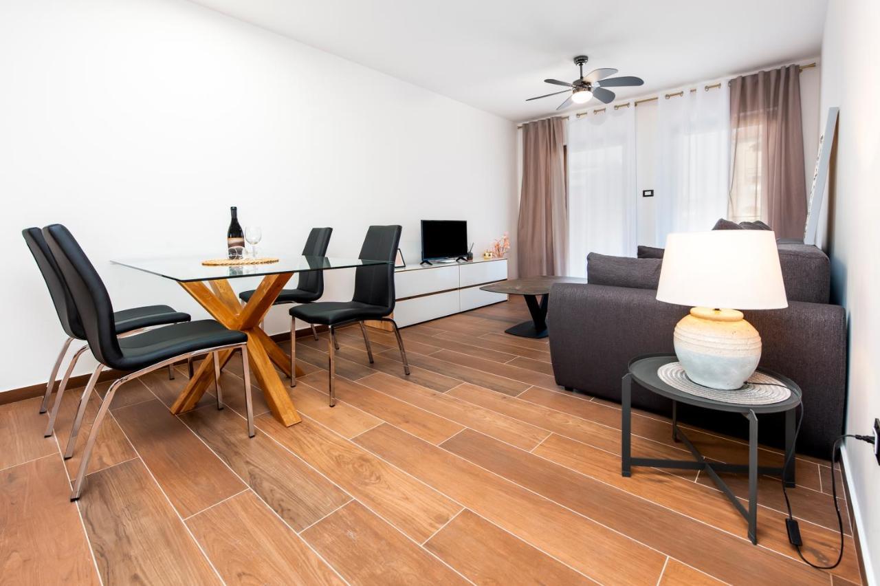 Apartments Sanja-New Renovated Rovinj Exterior photo