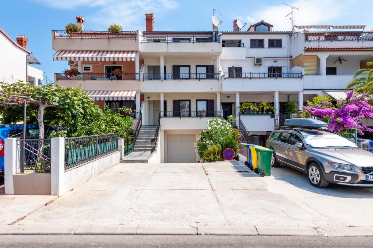 Apartments Sanja-New Renovated Rovinj Exterior photo